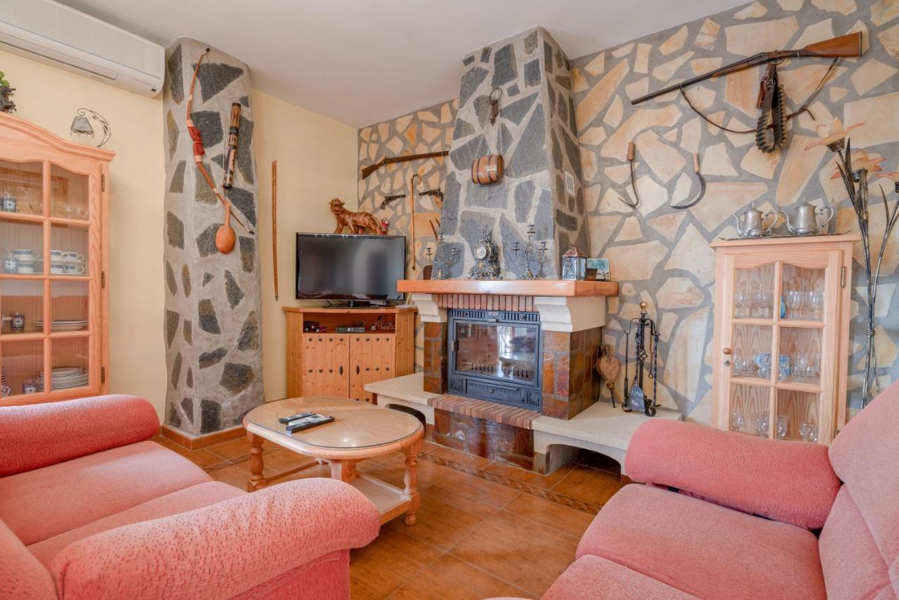 Cortijo La Encina Villa Sayalonga Ngoại thất bức ảnh